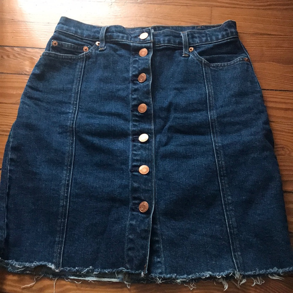 Gap jean skirt